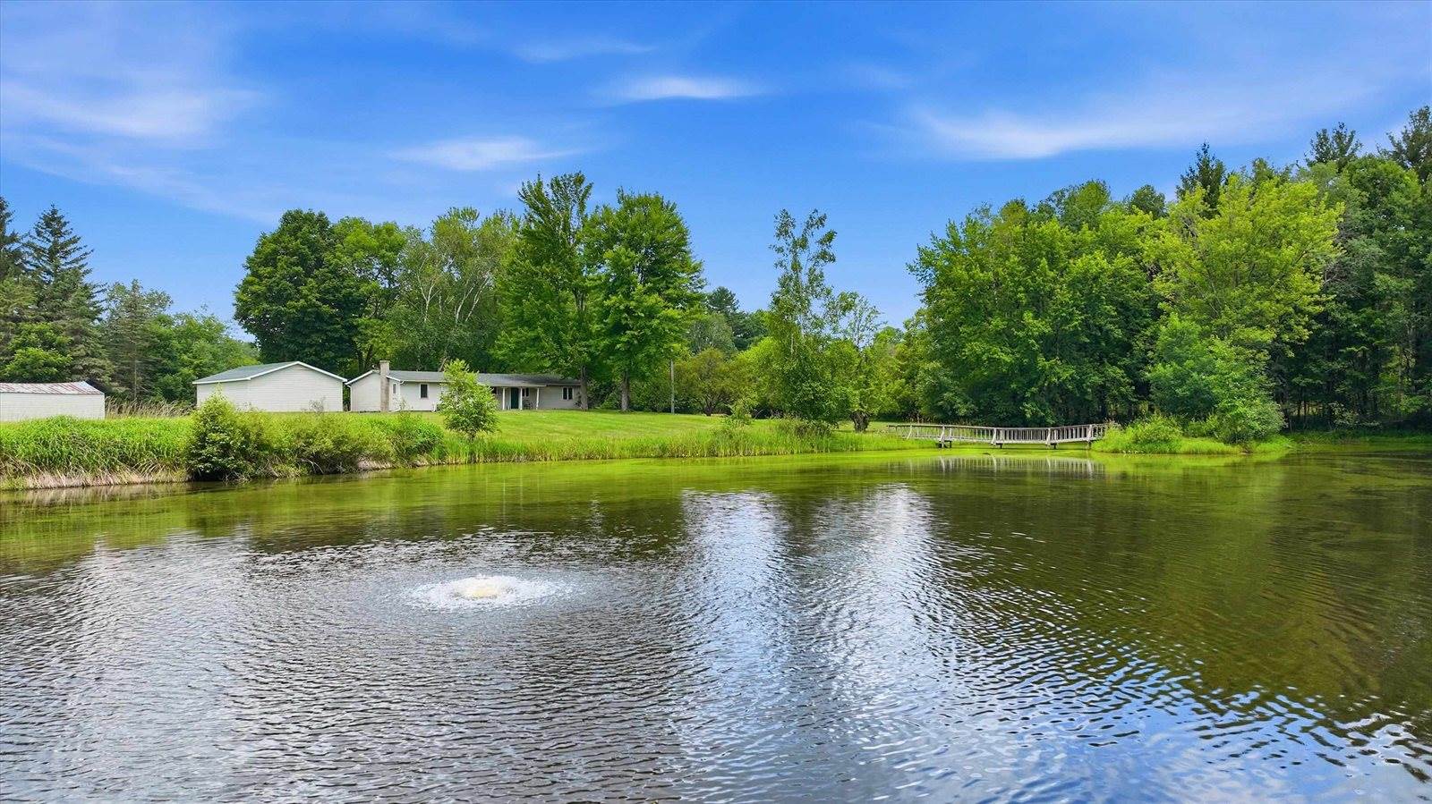 11555 Eisenhower Drive, Chili, WI 54420