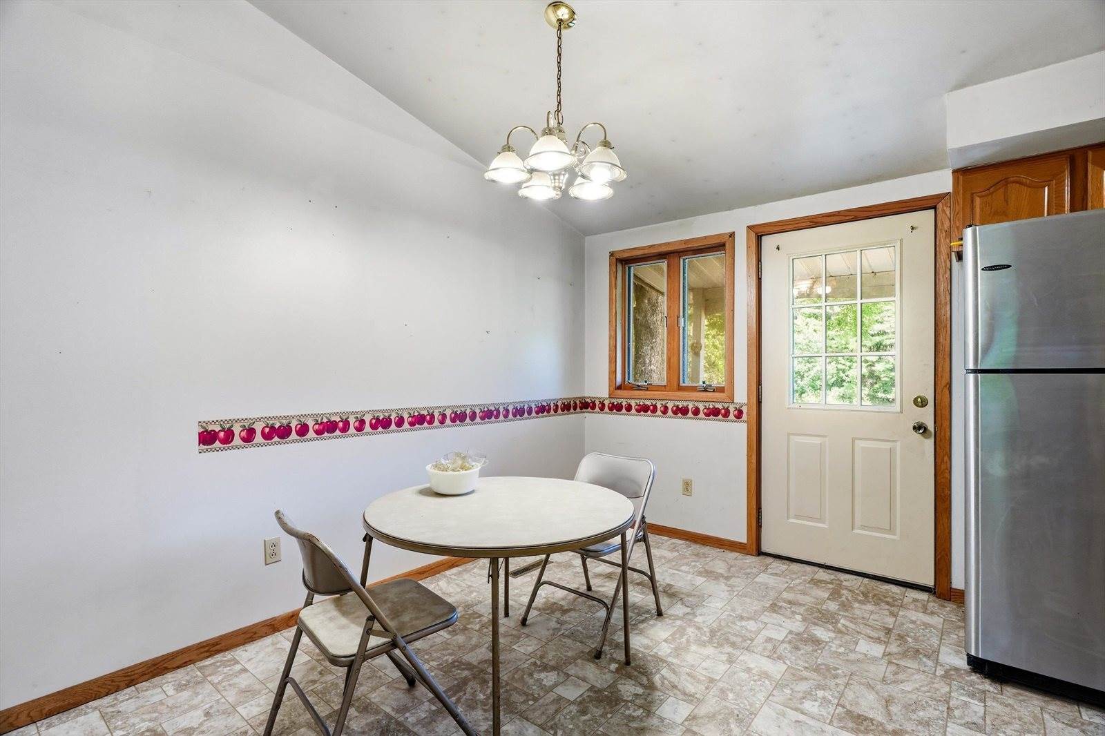 11555 Eisenhower Drive, Chili, WI 54420