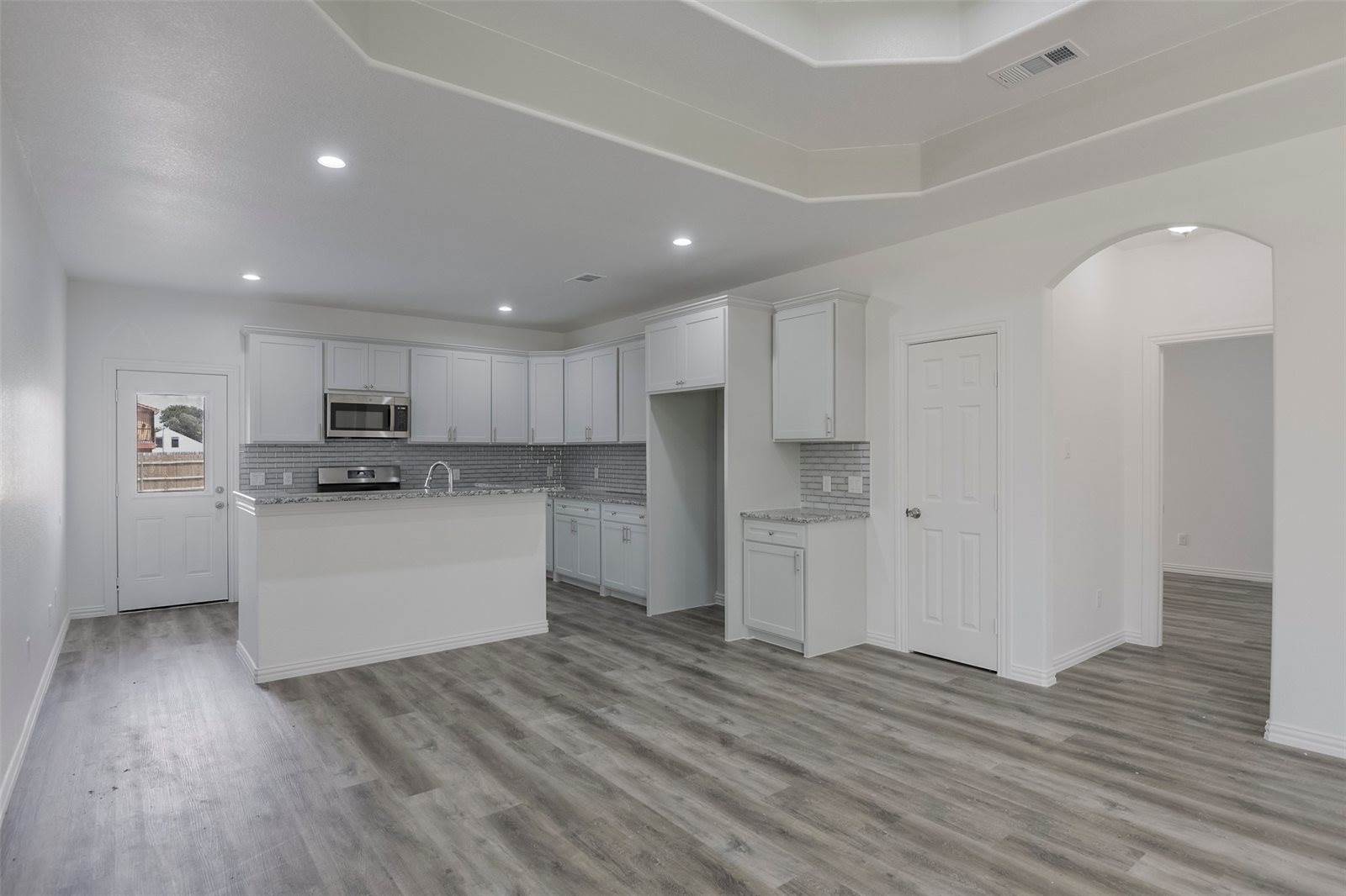 2506 South Denley Drive, Dallas, TX 75216