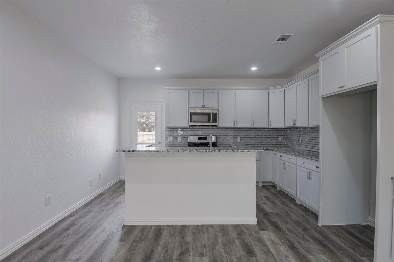2506 South Denley Drive, Dallas, TX 75216
