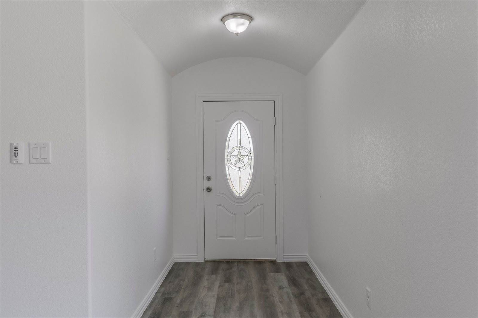2506 South Denley Drive, Dallas, TX 75216