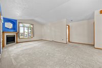 1204 16th Ave SW, Minot, ND 58701