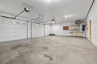 1204 16th Ave SW, Minot, ND 58701
