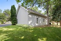 1204 16th Ave SW, Minot, ND 58701