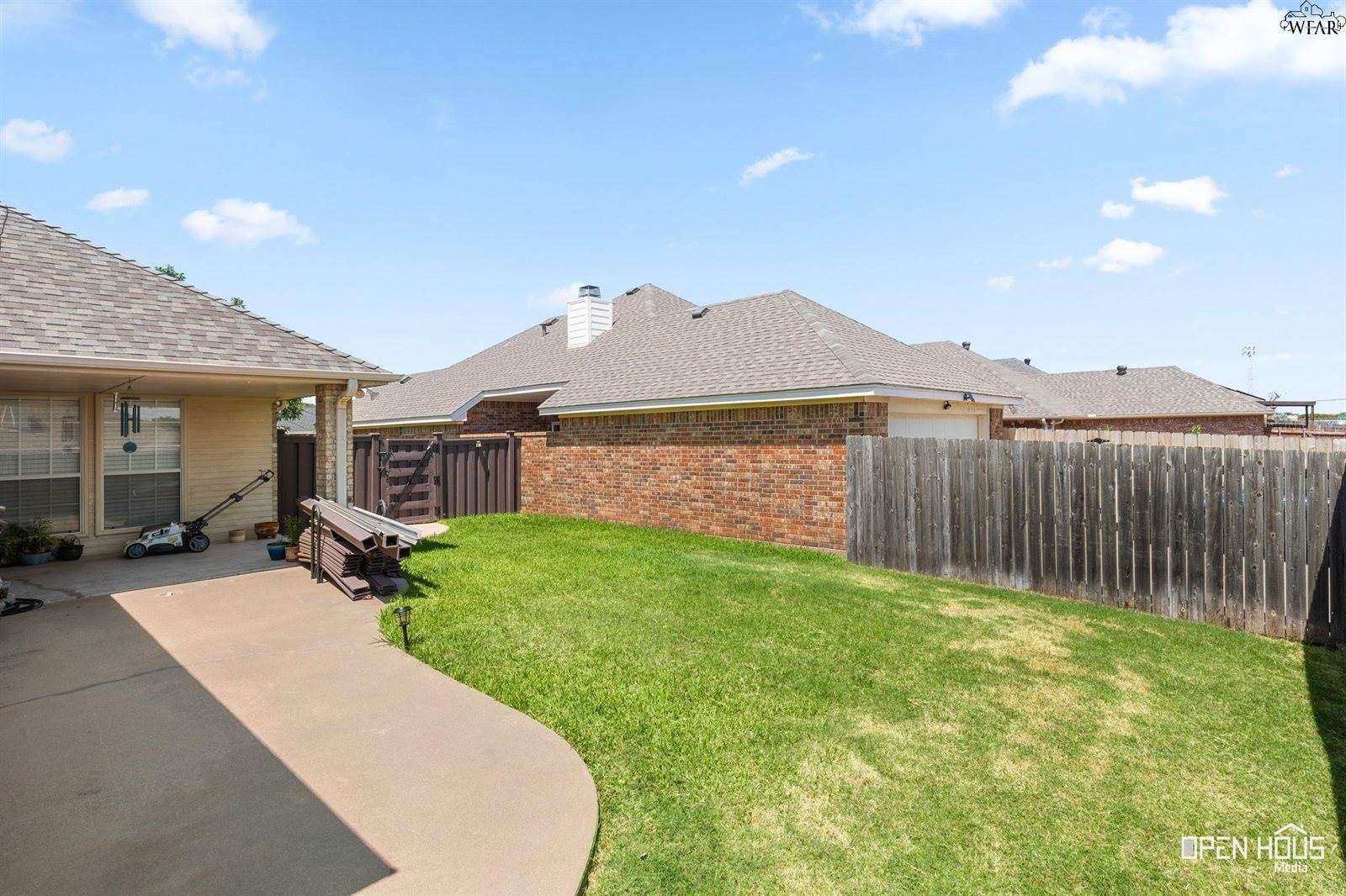 6015 Oakmont Drive, Wichita Falls, TX 76310