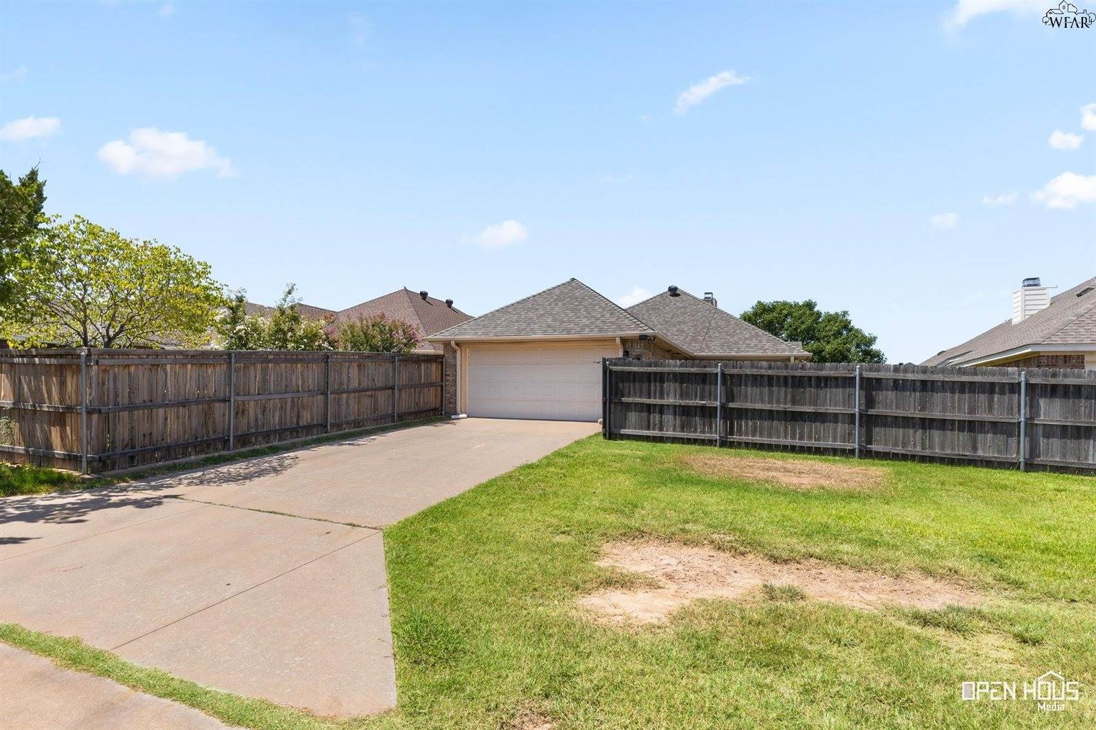 6015 Oakmont Drive, Wichita Falls, TX 76310