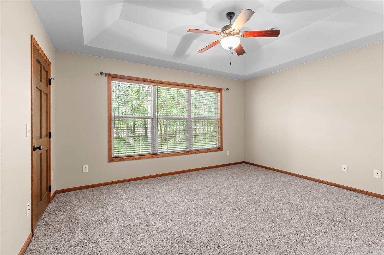 14425 Grand Oaks Drive, Baxter, MN 56425