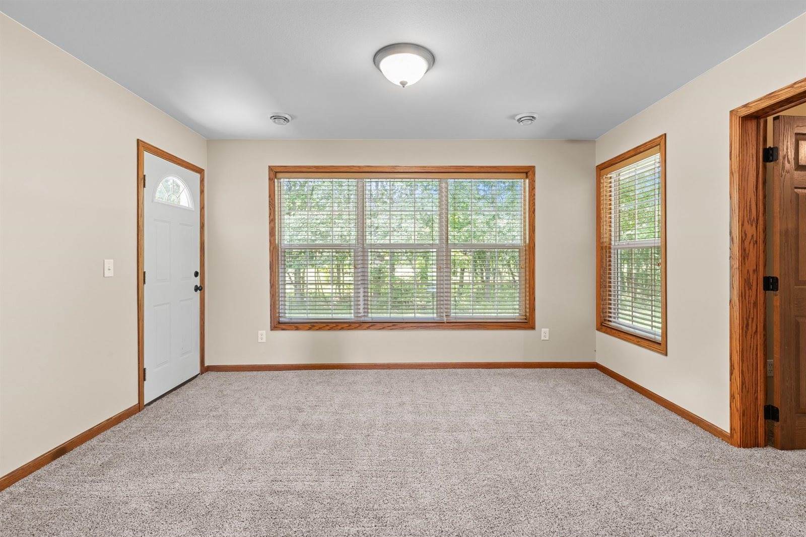 14425 Grand Oaks Drive, Baxter, MN 56425