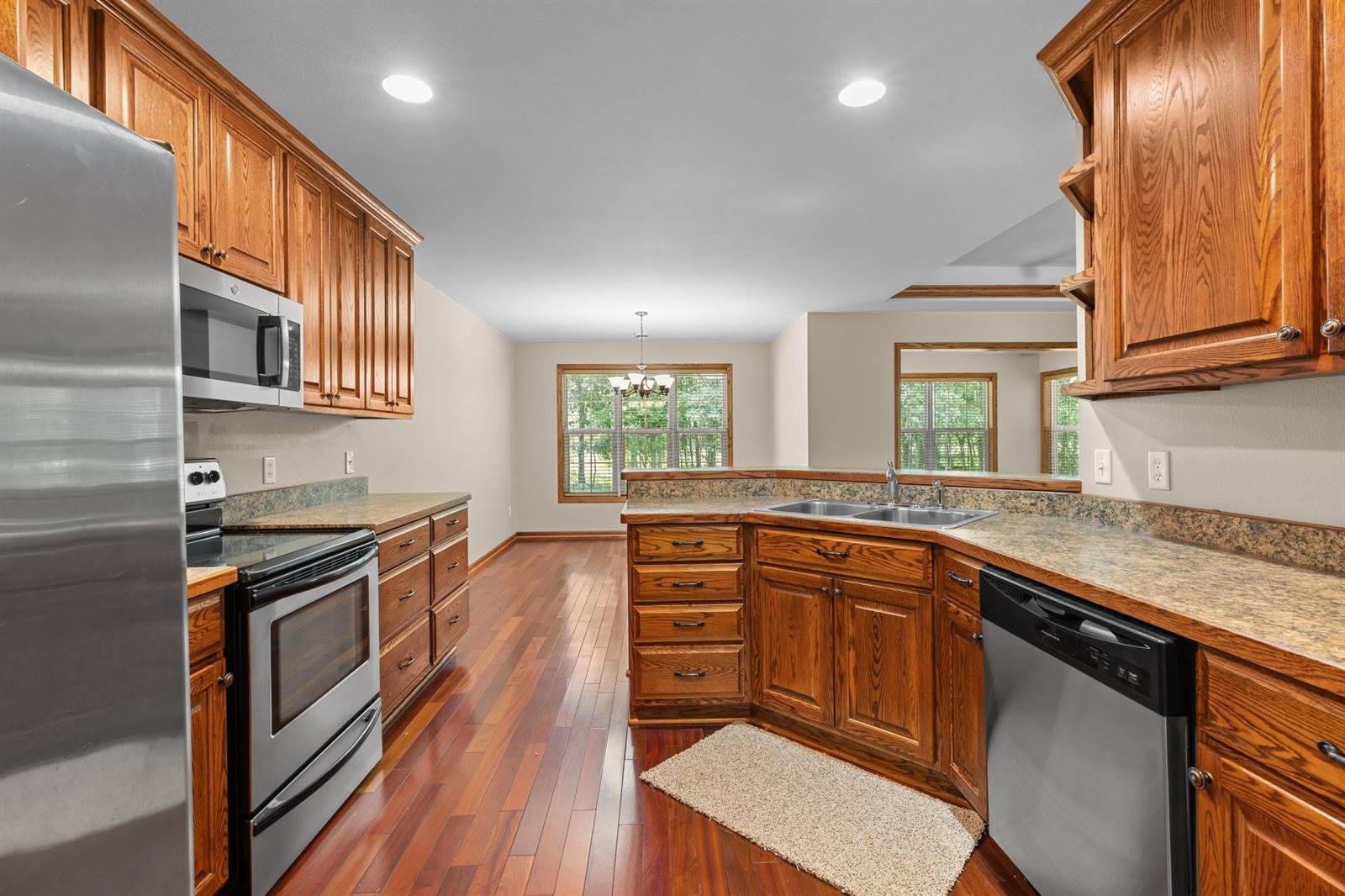 14425 Grand Oaks Drive, Baxter, MN 56425