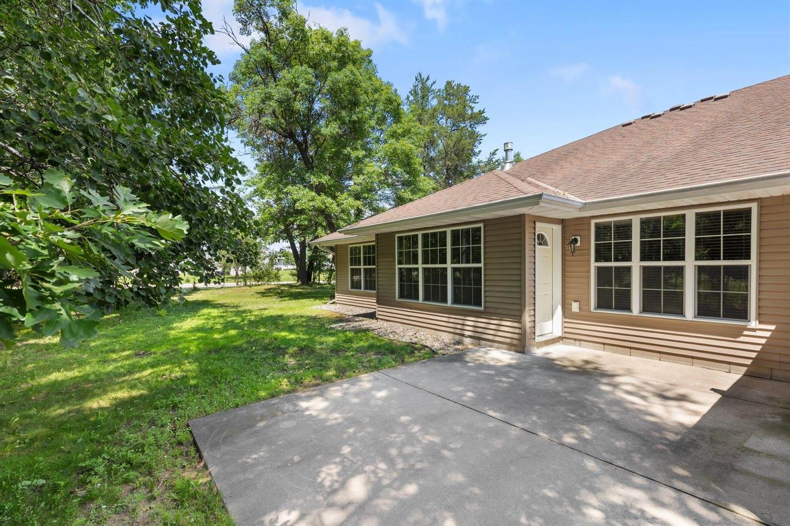 14425 Grand Oaks Drive, Baxter, MN 56425
