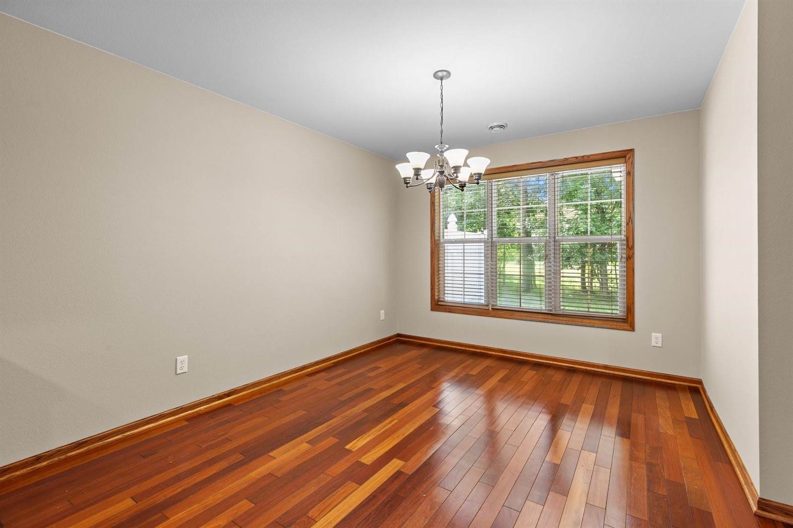 14425 Grand Oaks Drive, Baxter, MN 56425