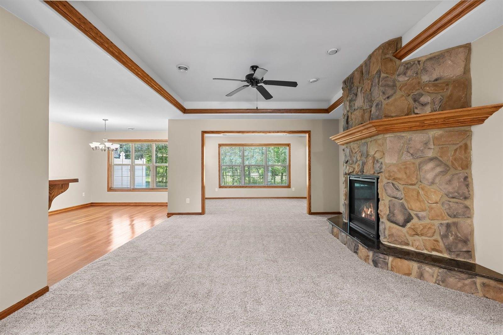 14425 Grand Oaks Drive, Baxter, MN 56425
