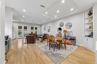 209 Malone Street, Houston, TX 77007
