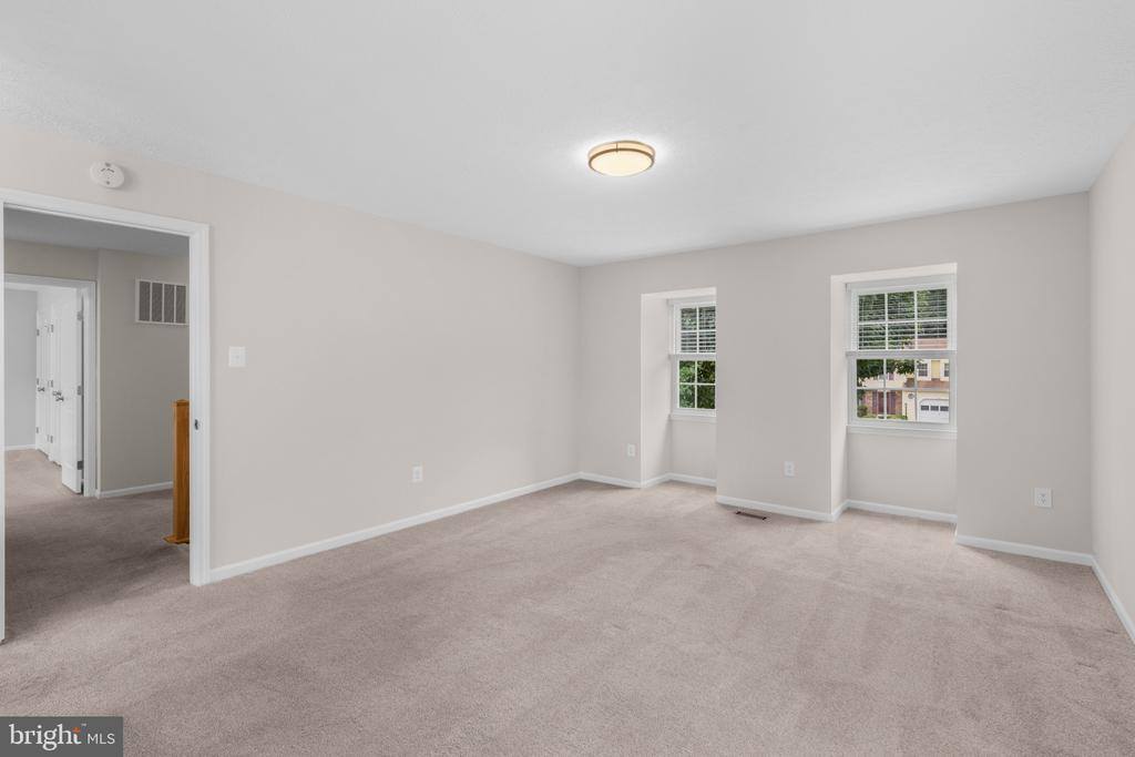 9520 Windbeat Way, Columbia, MD 21046