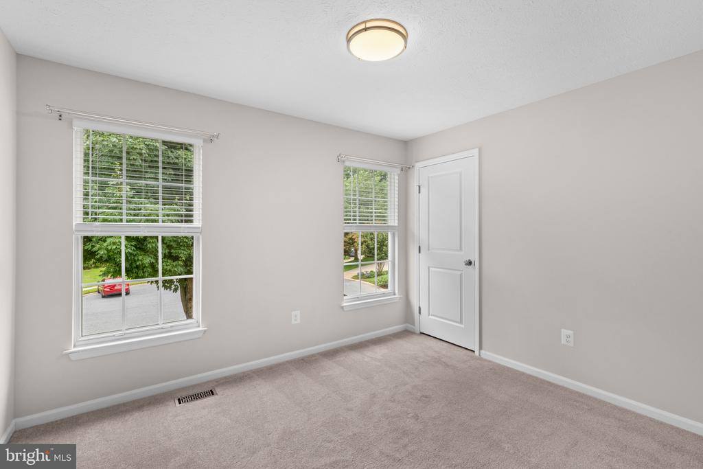 9520 Windbeat Way, Columbia, MD 21046