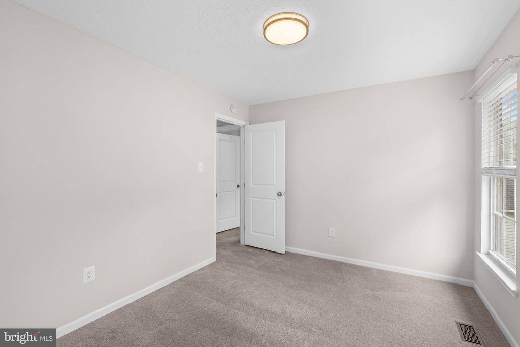 9520 Windbeat Way, Columbia, MD 21046