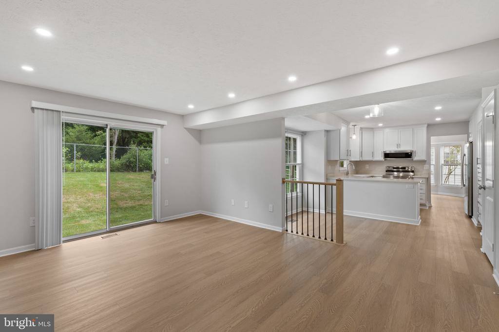 9520 Windbeat Way, Columbia, MD 21046