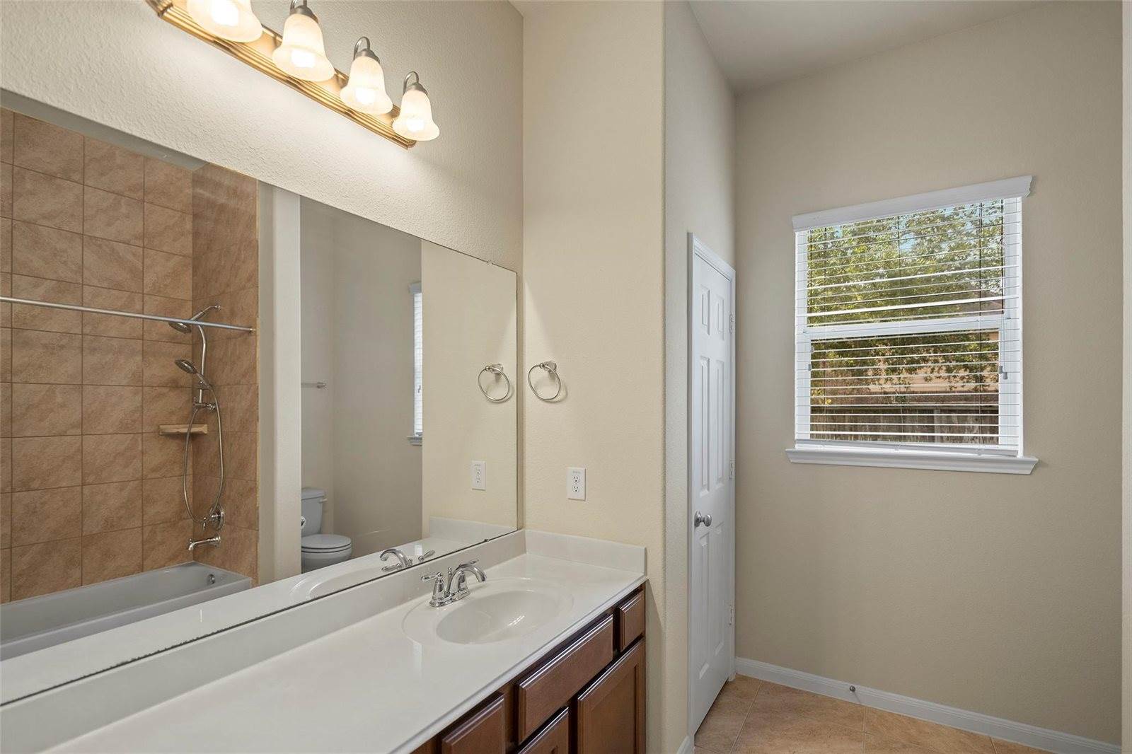 5055 Gold Haven Drive, Richmond, TX 77407