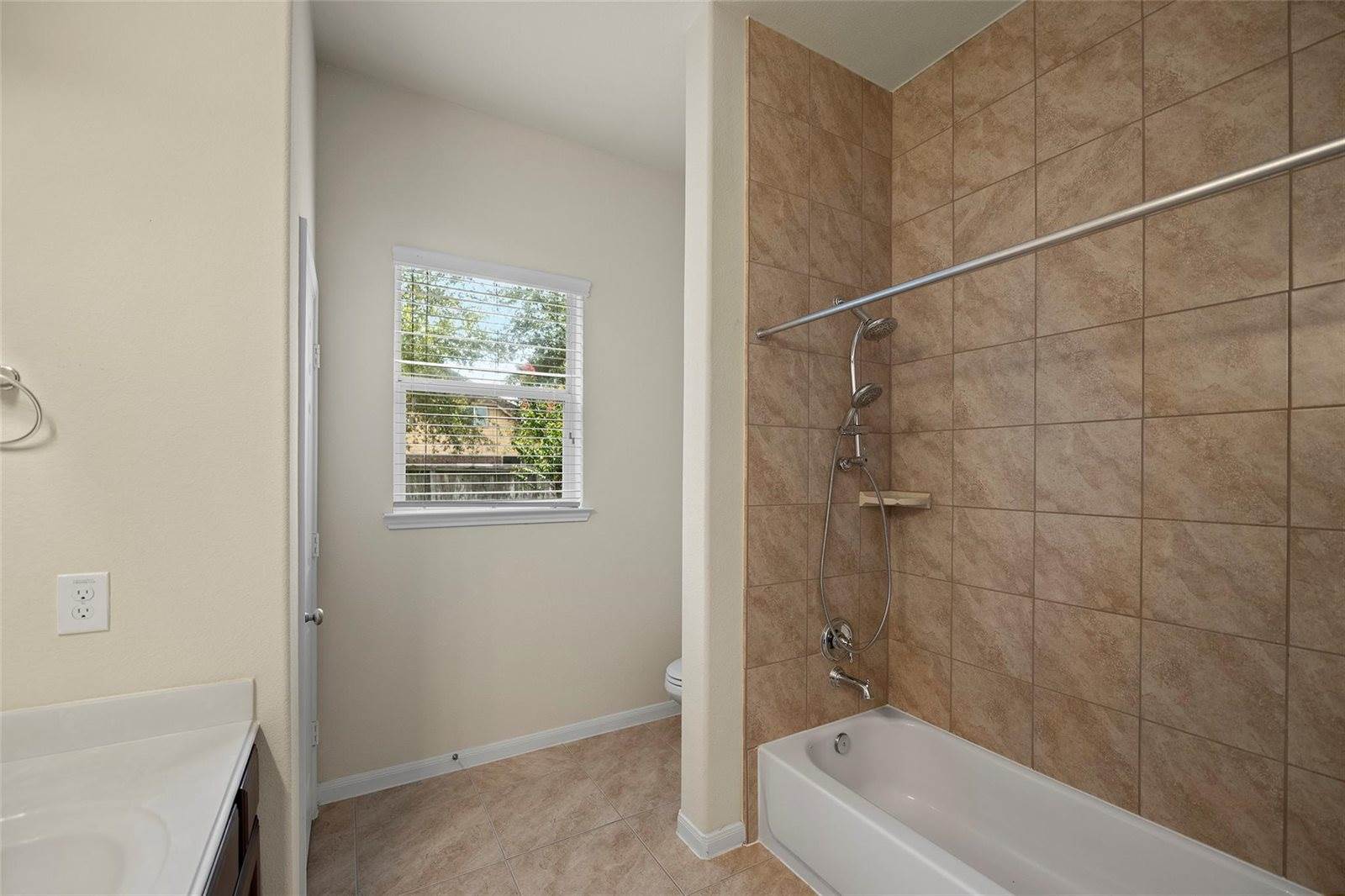 5055 Gold Haven Drive, Richmond, TX 77407