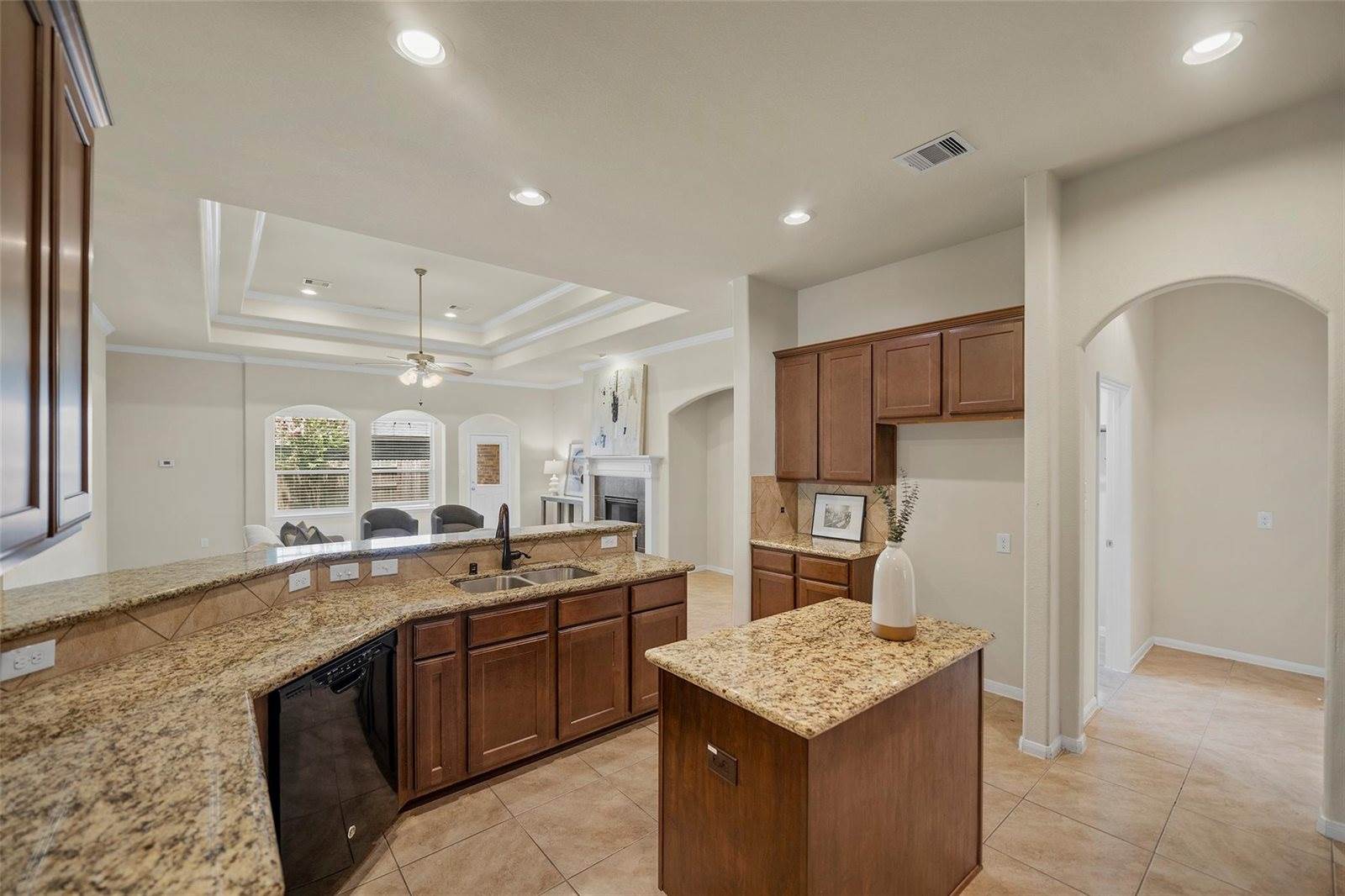 5055 Gold Haven Drive, Richmond, TX 77407