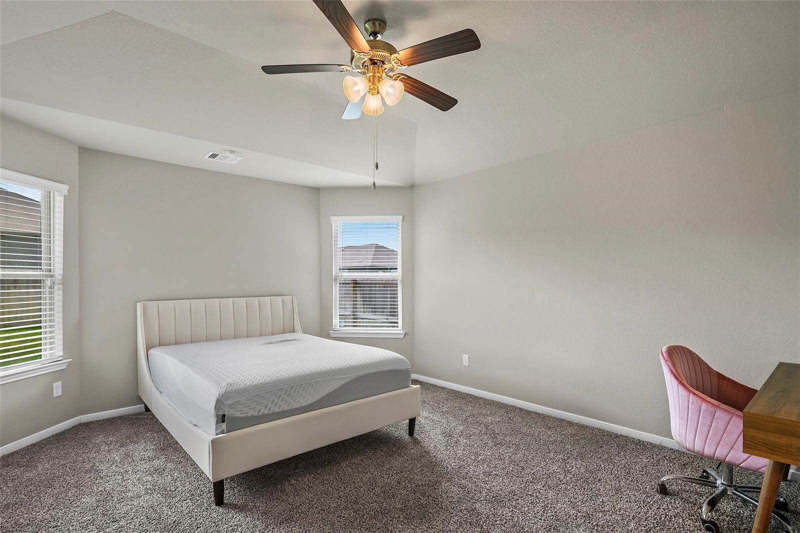 5333 Samuel Run, Bryan, TX 77807