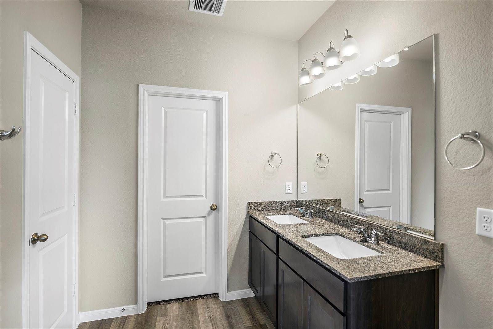5333 Samuel Run, Bryan, TX 77807