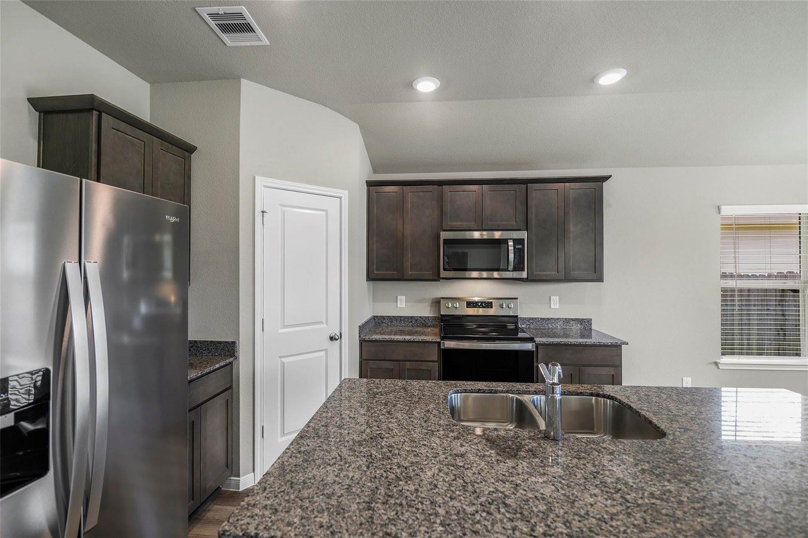 5333 Samuel Run, Bryan, TX 77807