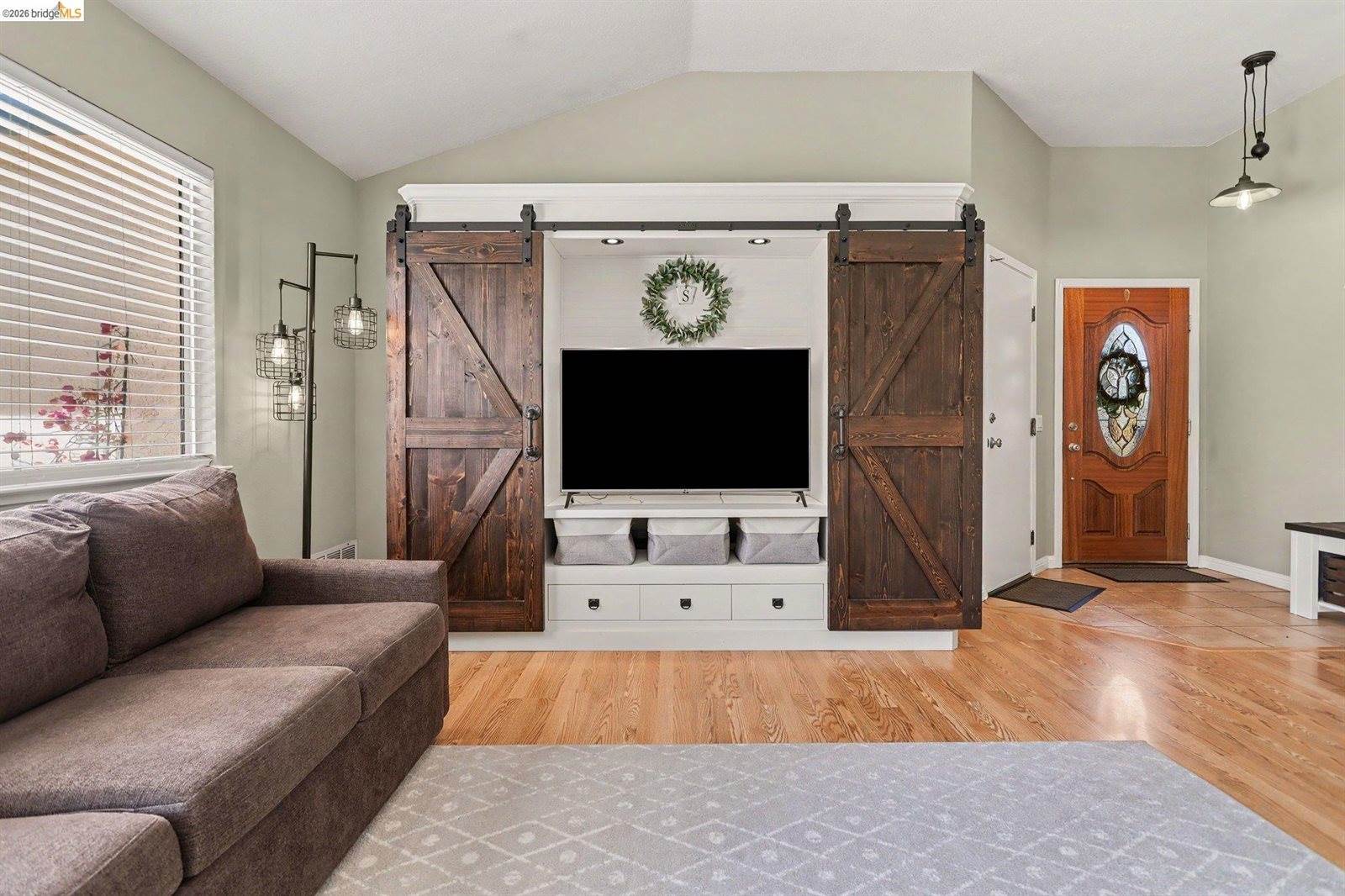 1749 Domaine Way, Oakley, CA 94561