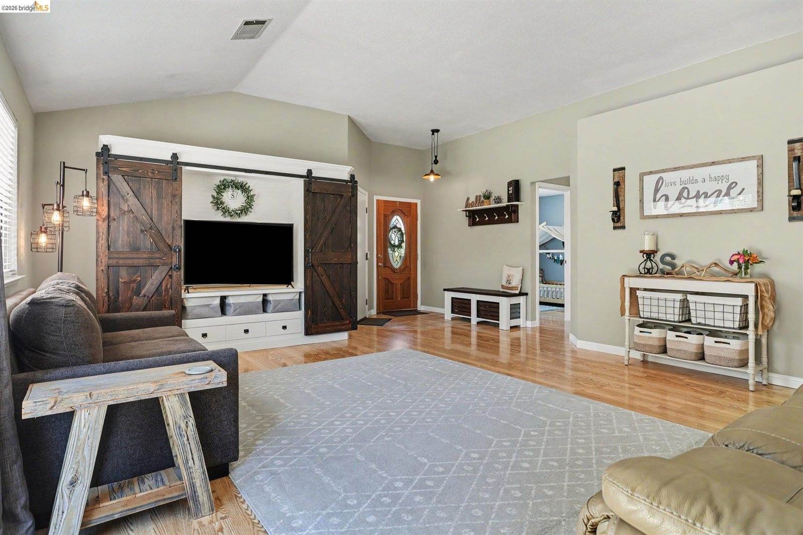 1749 Domaine Way, Oakley, CA 94561