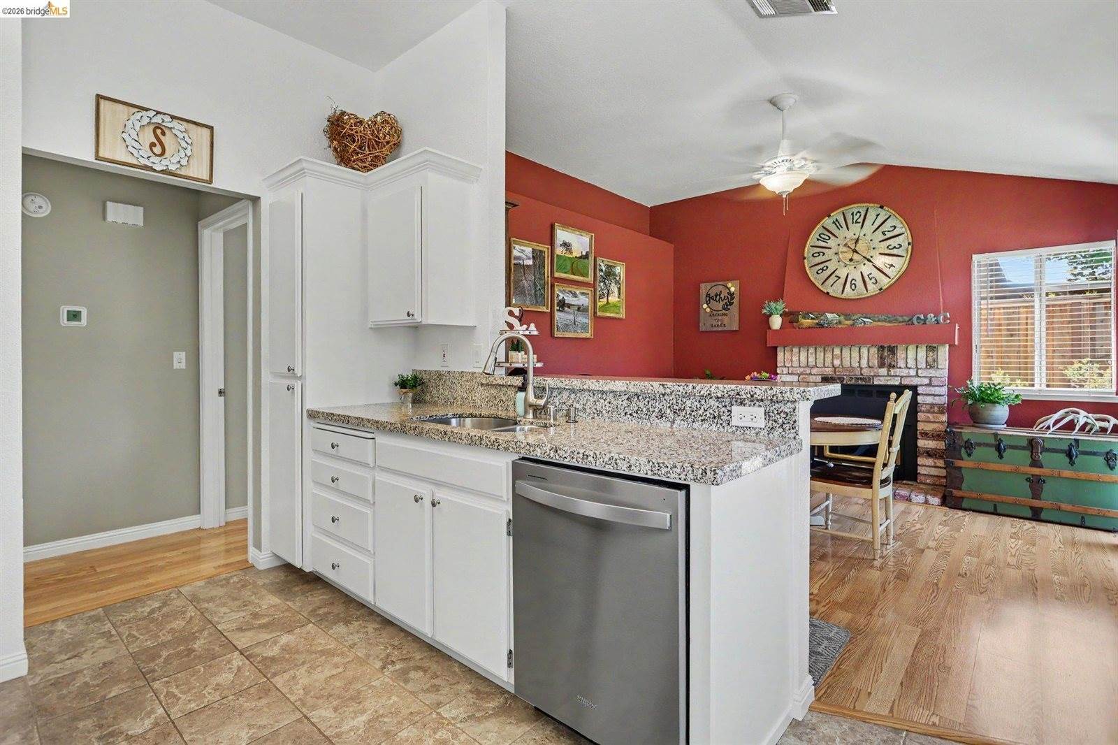1749 Domaine Way, Oakley, CA 94561