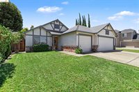 1749 Domaine Way, Oakley, CA 94561