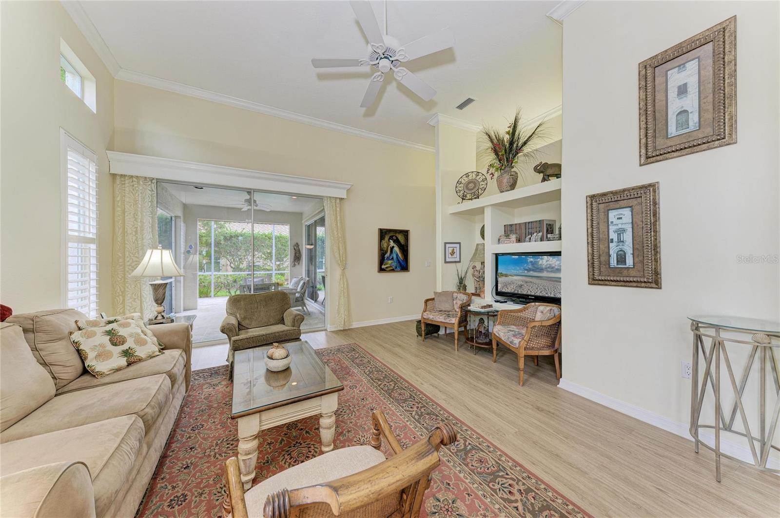 3883 Alamanda Drive, Sarasota, FL 34238