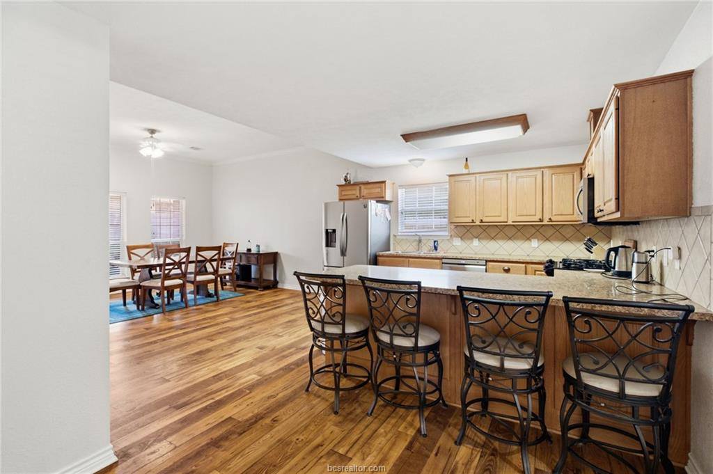 1103 Harrisonburg Lane, College Station, TX 77845
