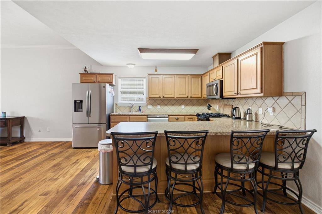 1103 Harrisonburg Lane, College Station, TX 77845