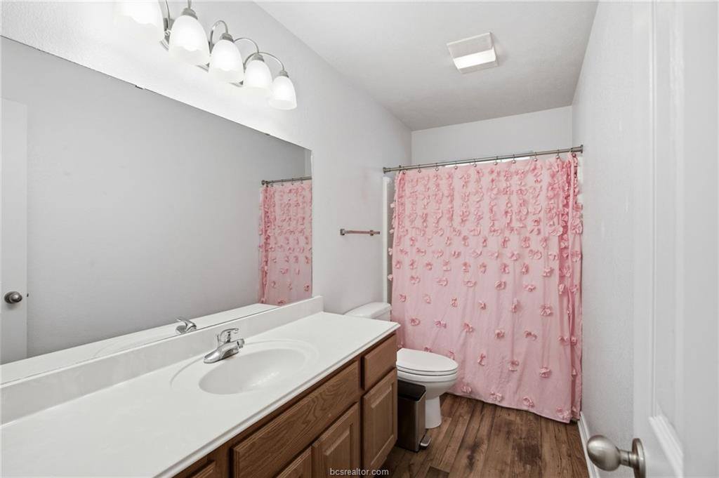 1103 Harrisonburg Lane, College Station, TX 77845