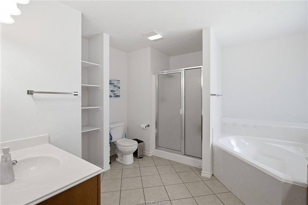 1103 Harrisonburg Lane, College Station, TX 77845