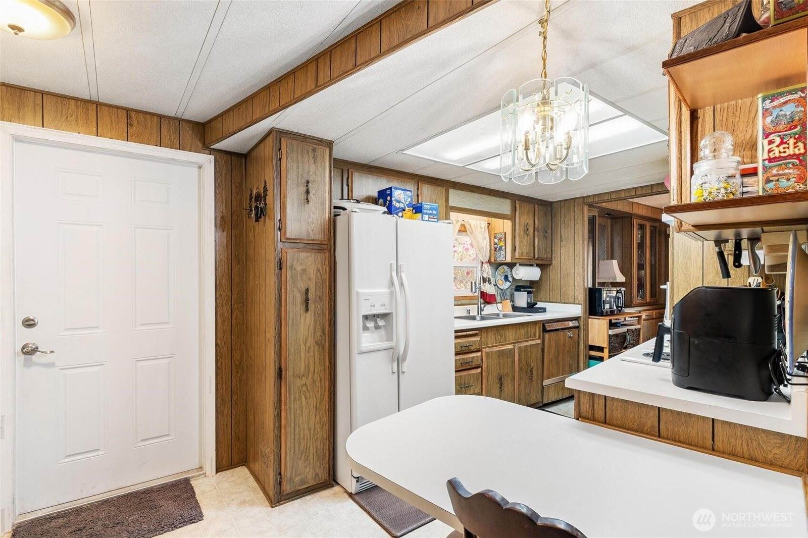 41741 Mountain View Lane, Concrete, WA 98237
