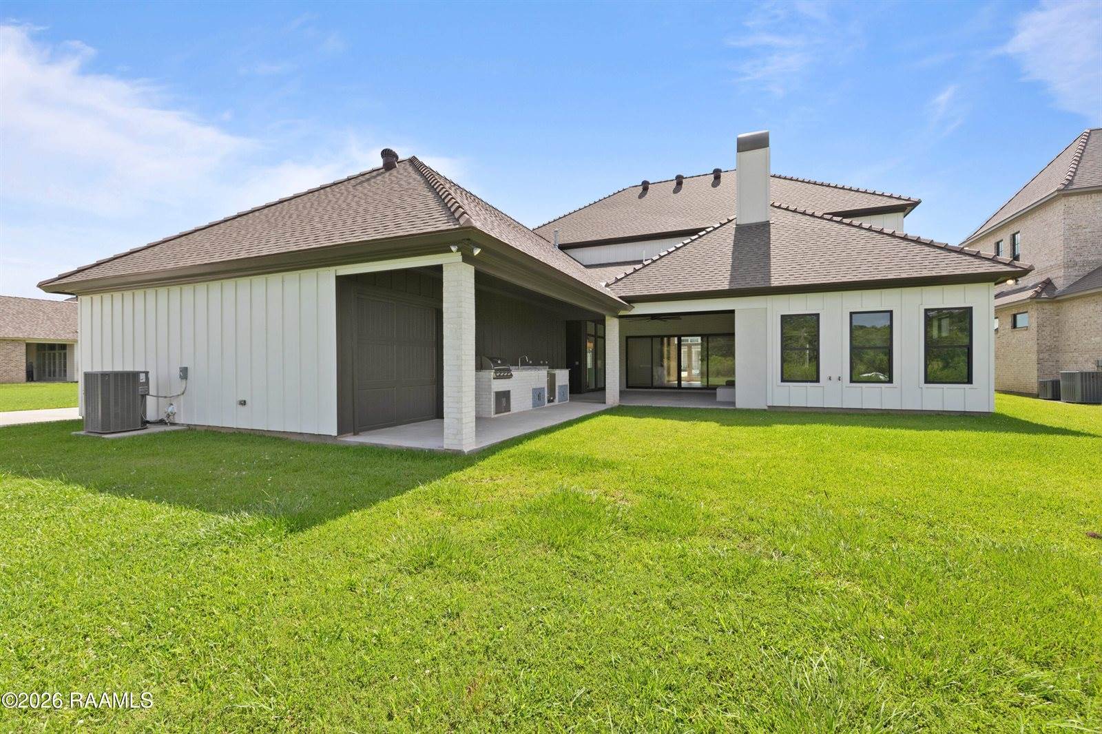 106 Trailing Oaks Drive, Youngsville, LA 70592