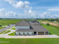 106 Trailing Oaks Drive, Youngsville, LA 70592