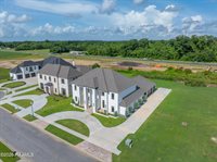 106 Trailing Oaks Drive, Youngsville, LA 70592