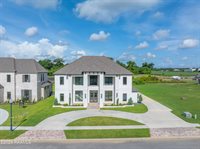 106 Trailing Oaks Drive, Youngsville, LA 70592