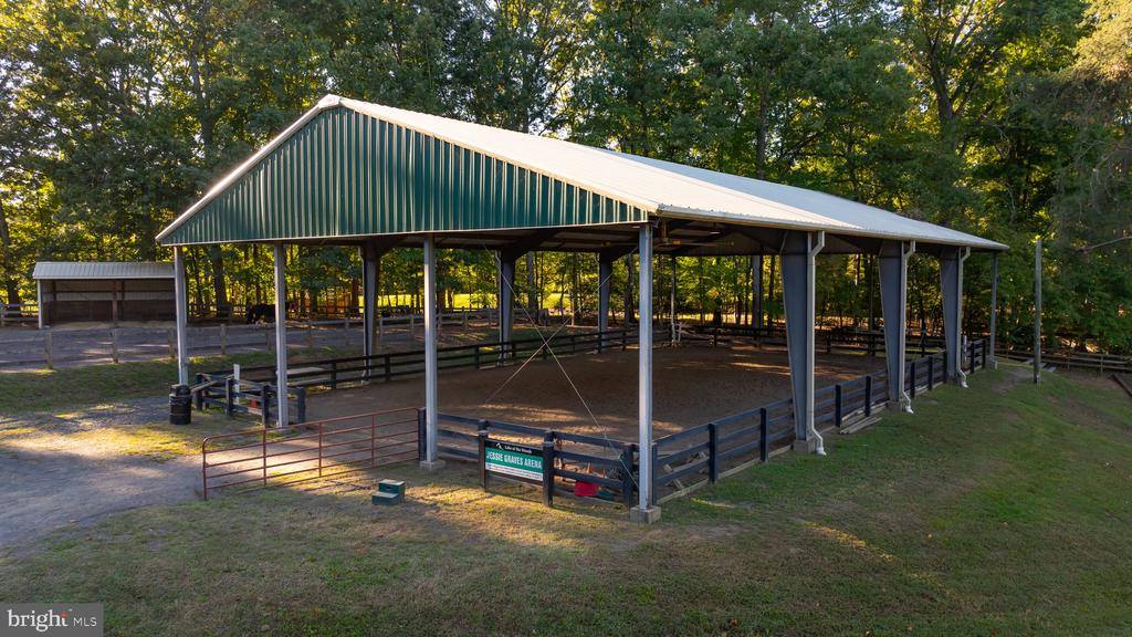 116 Federal Road, Locust Grove, VA 22508