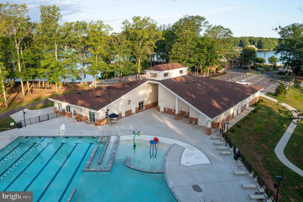 116 Federal Road, Locust Grove, VA 22508