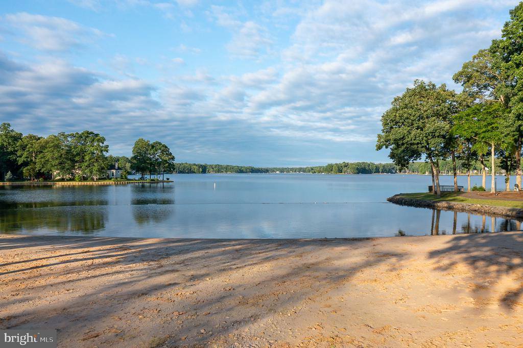 116 Federal Road, Locust Grove, VA 22508