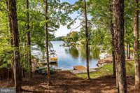 116 Federal Road, Locust Grove, VA 22508