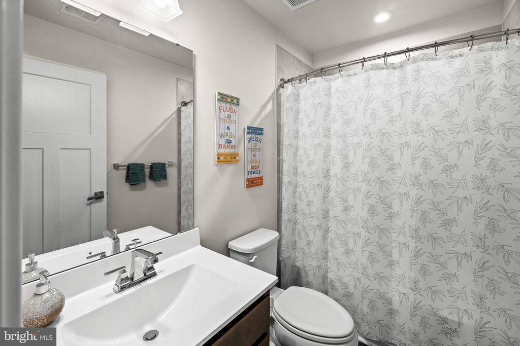 36074 Coyote Trail, Locust Grove, VA 22508
