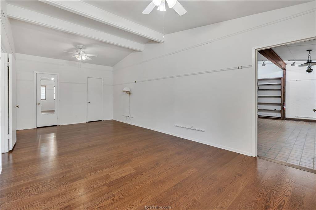 407 Timber Street, College Station, TX 77840