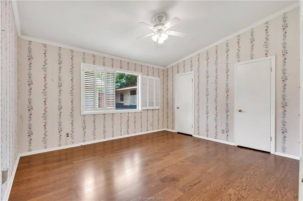 407 Timber Street, College Station, TX 77840