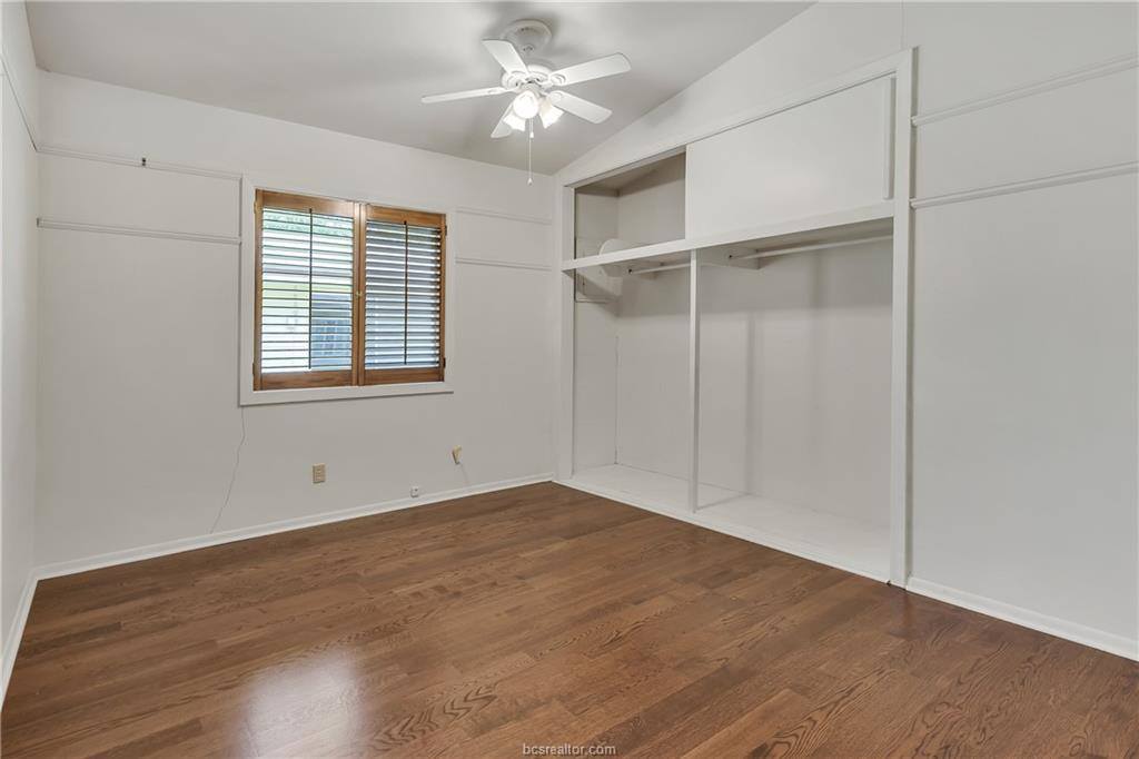 407 Timber Street, College Station, TX 77840