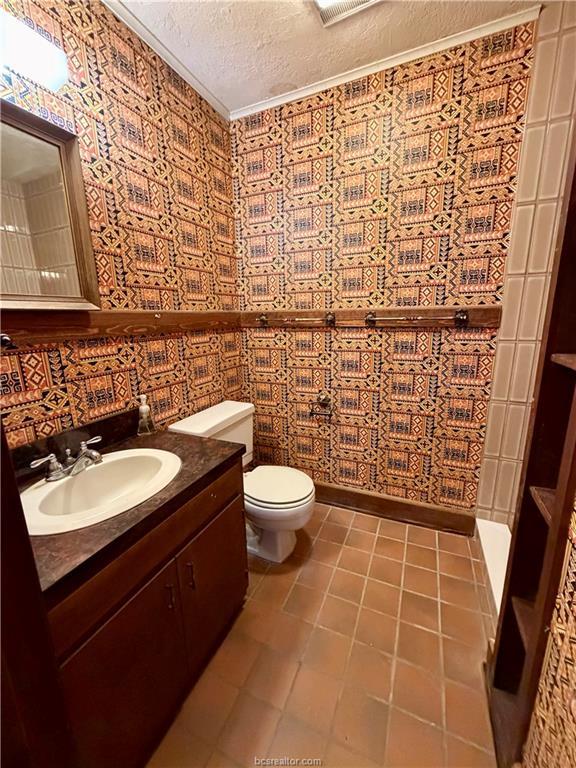 407 Timber Street, College Station, TX 77840